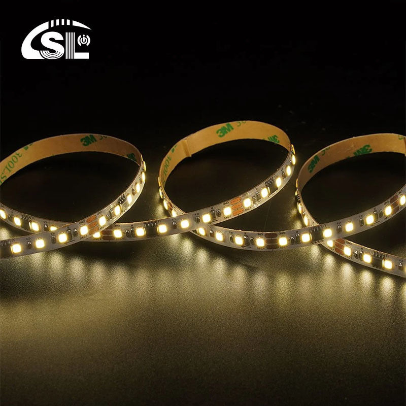 115lm/w Smart Flowing Chase Λειτουργεί 12V24V 8mm 120leds 3000K Warm White Electroplate SMD2835 LED Strip Light